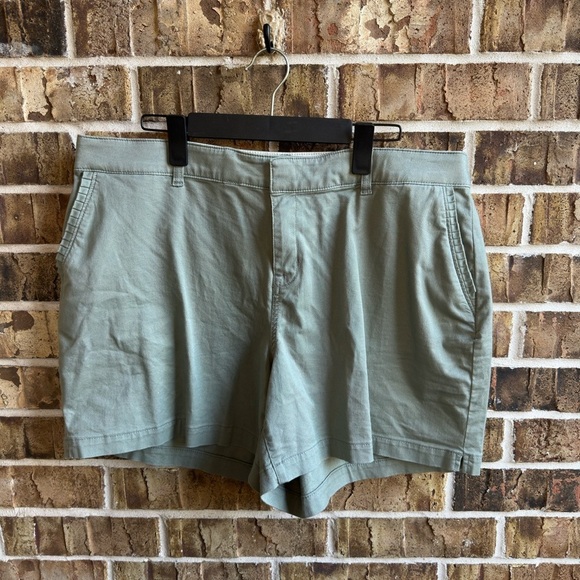 Lane Bryant Green Flat Front Shorts - Picture 1 of 8